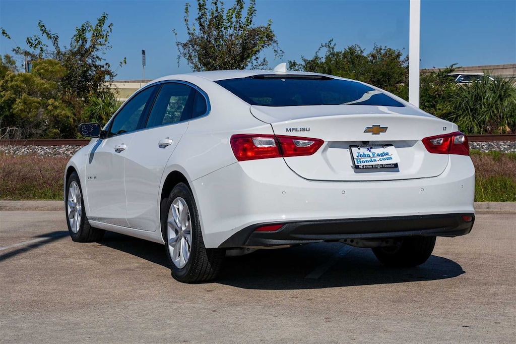 Used 2025 Chevrolet Malibu 1LT Sedan