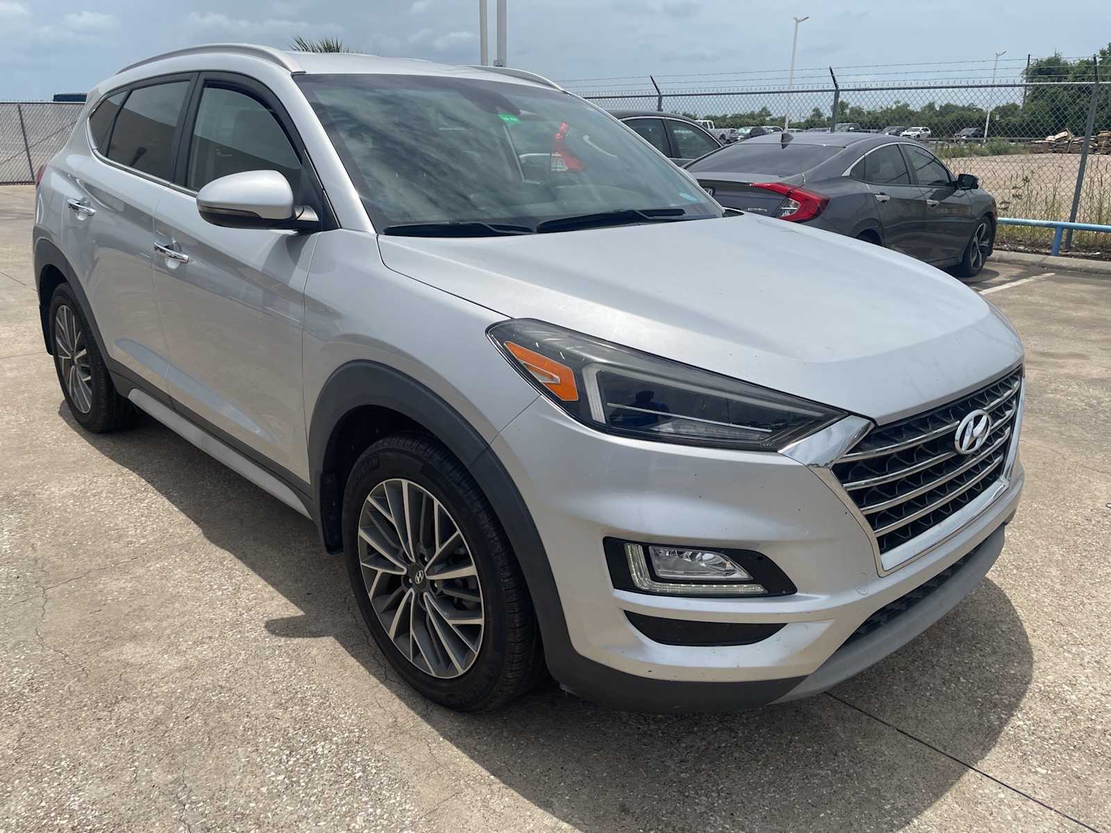 Thumbnail: 2019 Hyundai Tucson - 4