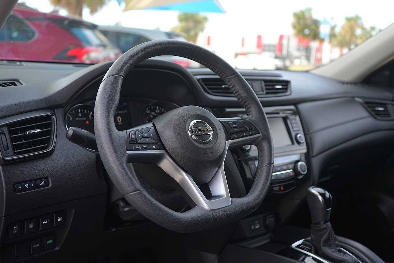 Thumbnail: 2020 Nissan Rogue - 2