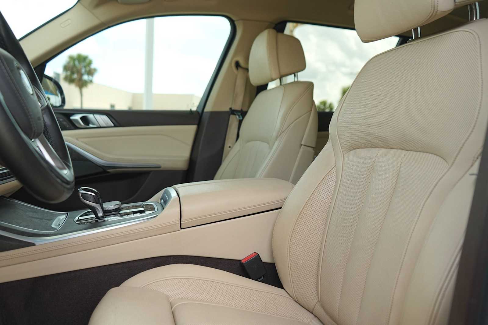 Thumbnail: 2019 BMW X7 - 9