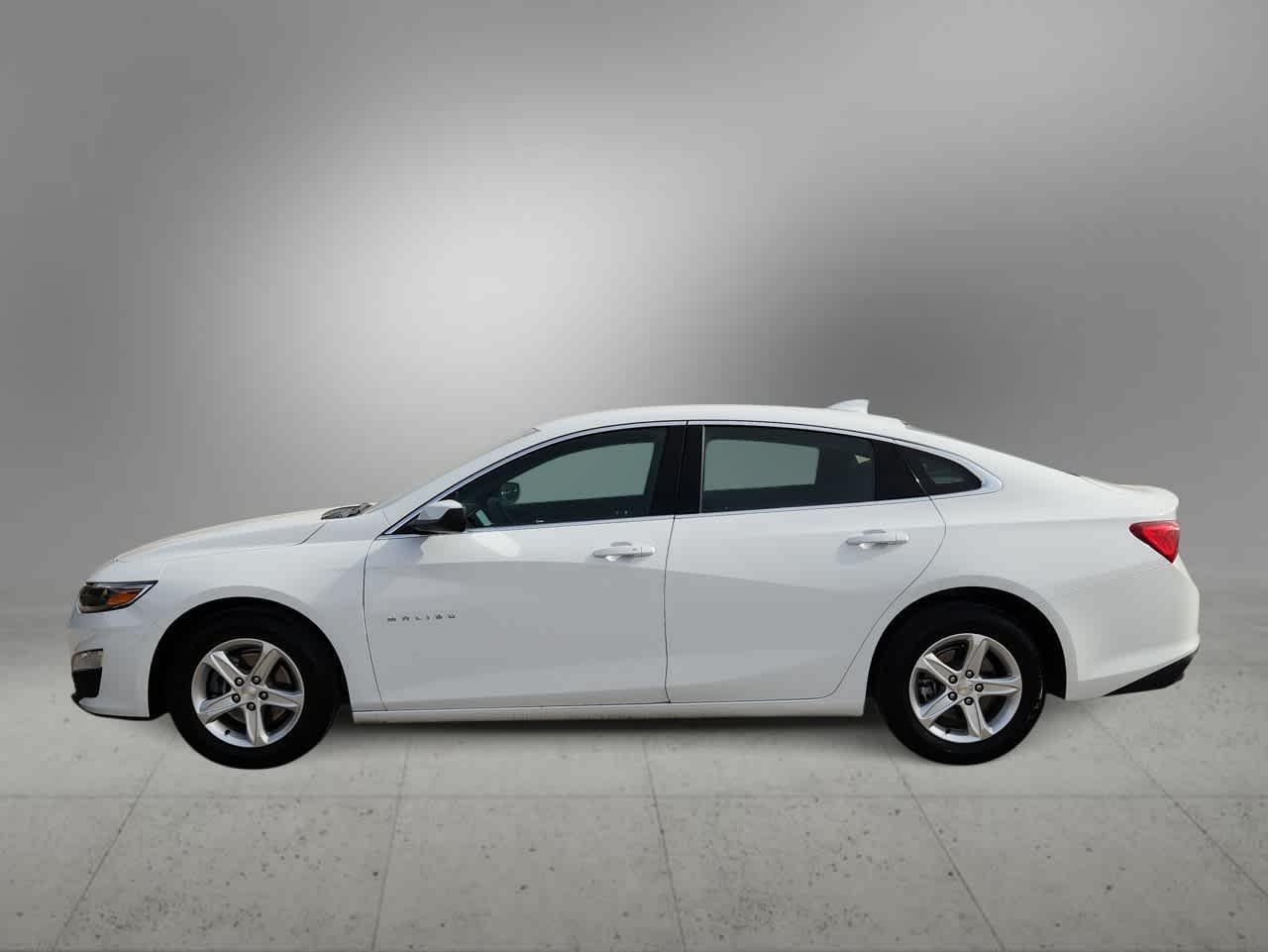 Thumbnail: 2024 Chevrolet Malibu - 5