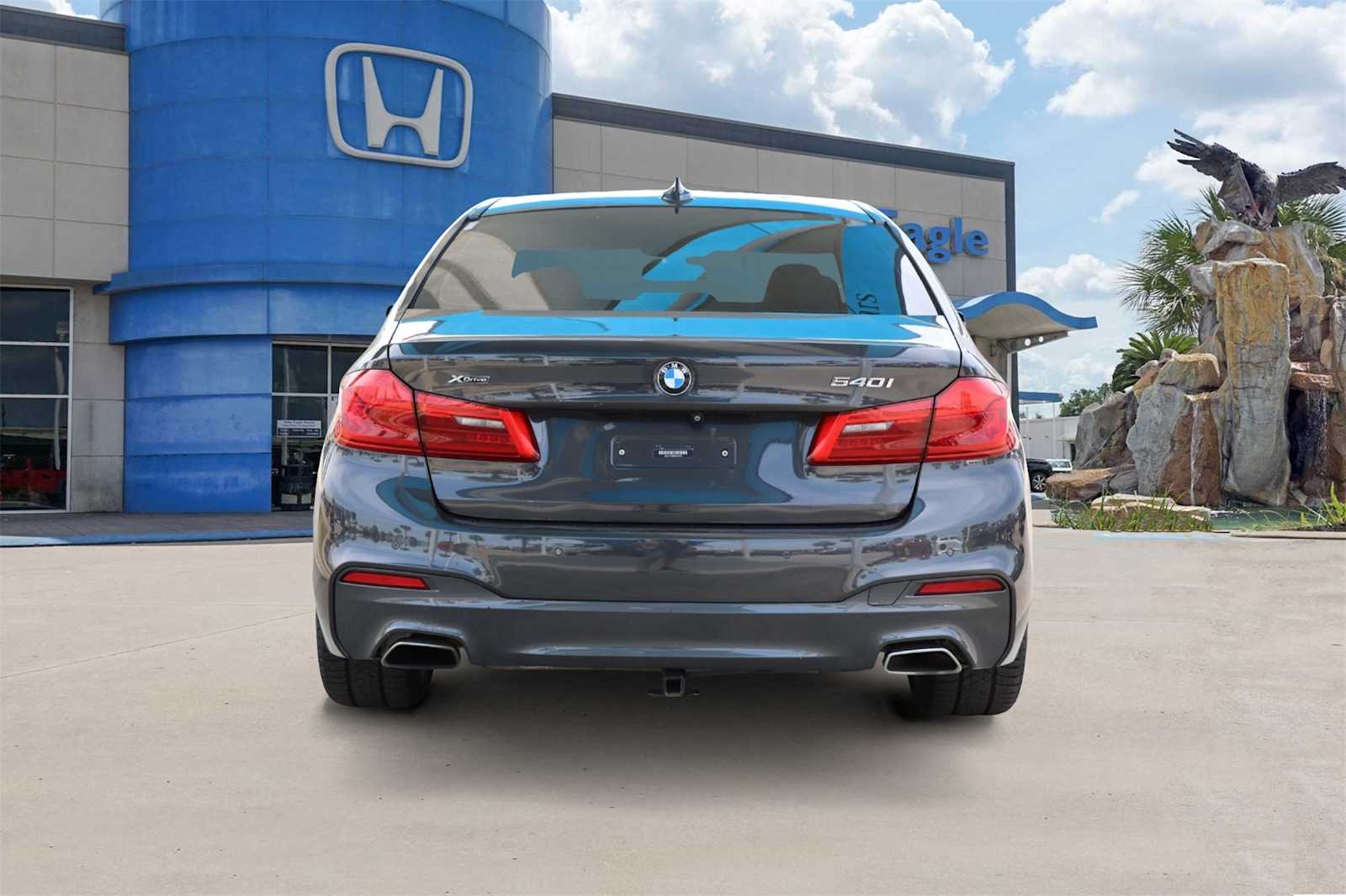 Thumbnail: 2019 BMW 5 Series - 5