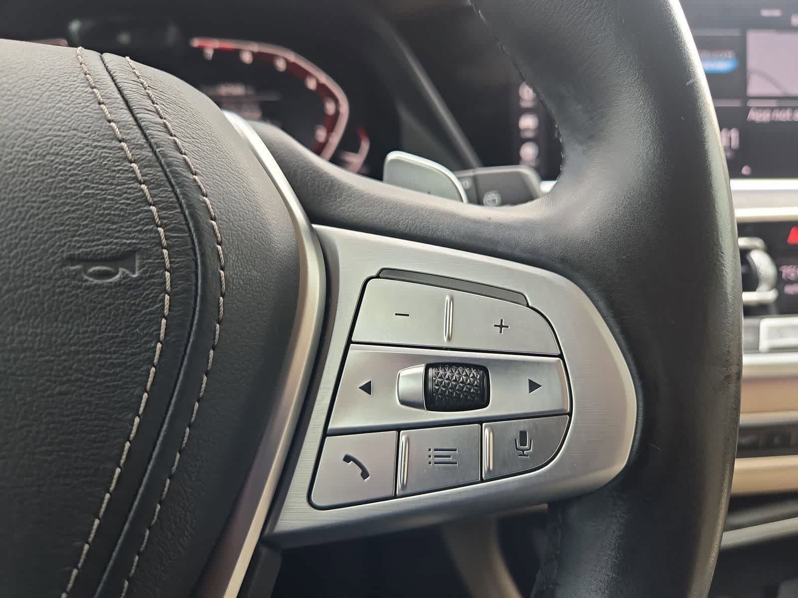 Thumbnail: 2019 BMW X7 - 25