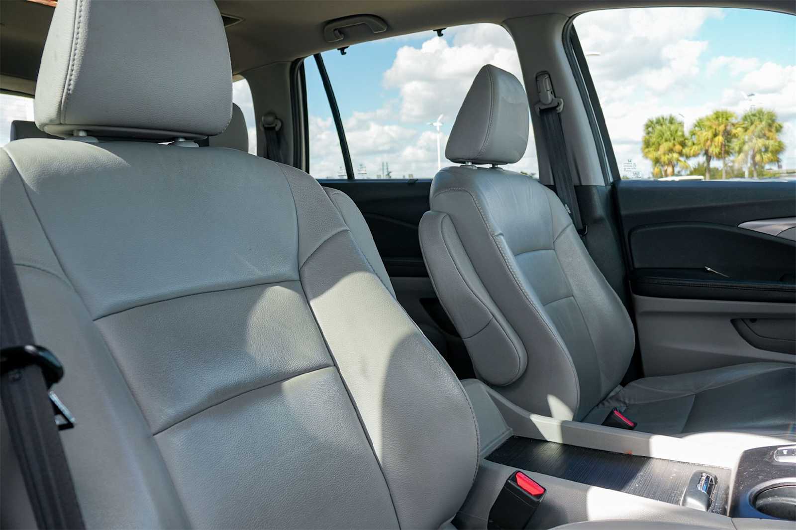 Thumbnail: 2022 Honda Pilot - 14