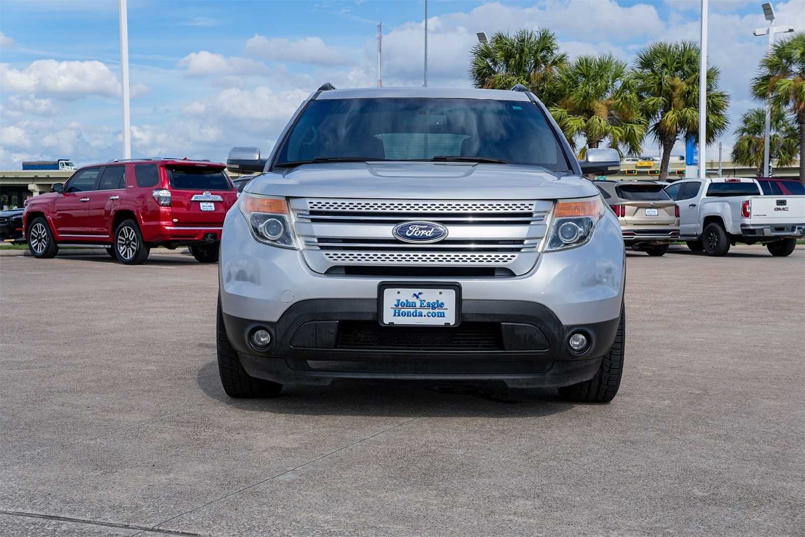 Thumbnail: 2012 Ford Explorer - 6