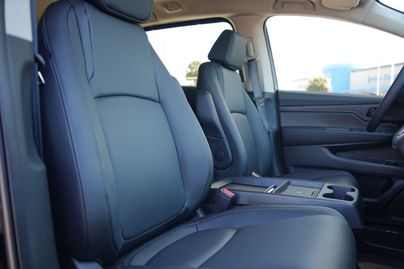 Thumbnail: 2026 Honda Odyssey - 14