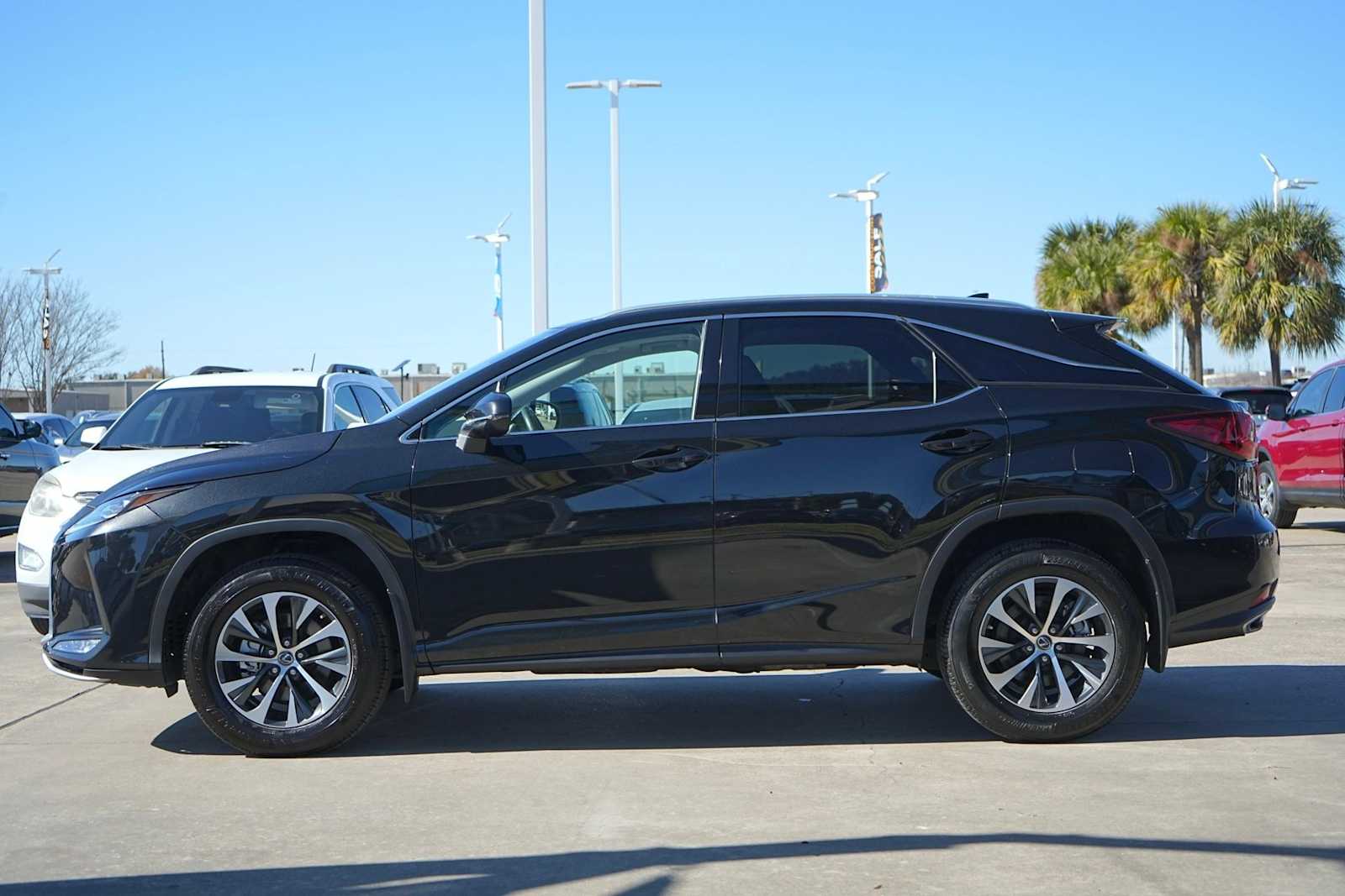 Thumbnail: 2022 Lexus RX - 3