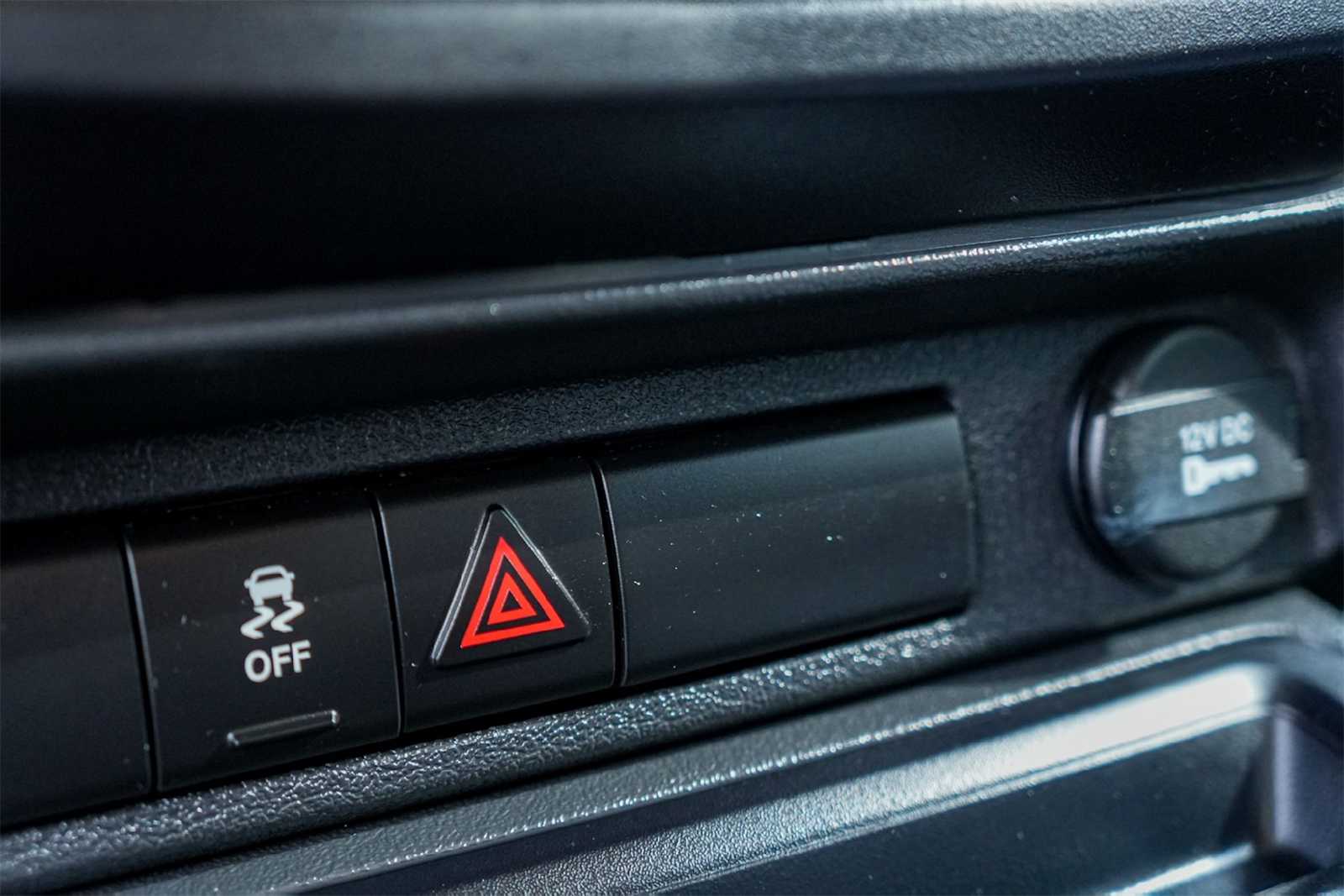 Thumbnail: 2015 Jeep Patriot - 23