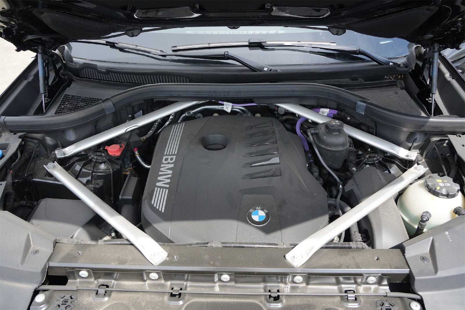 Thumbnail: 2025 BMW X5 - 9