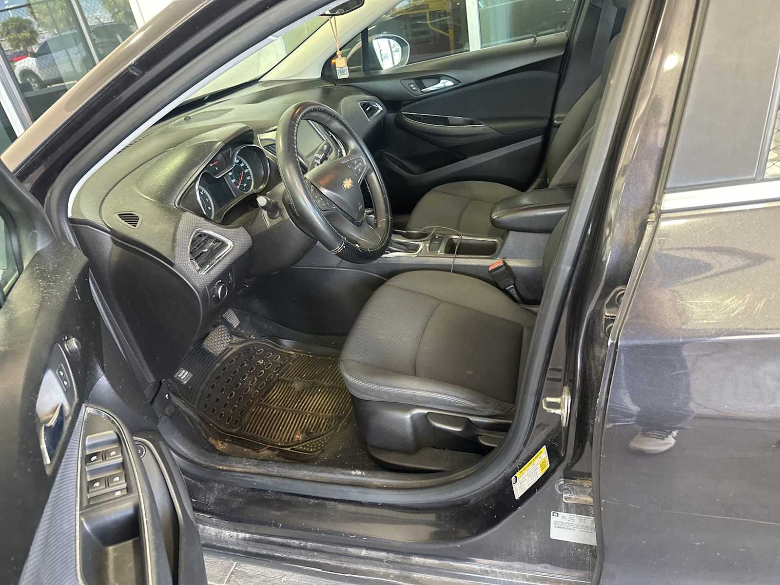 Thumbnail: 2016 Chevrolet Cruze - 5