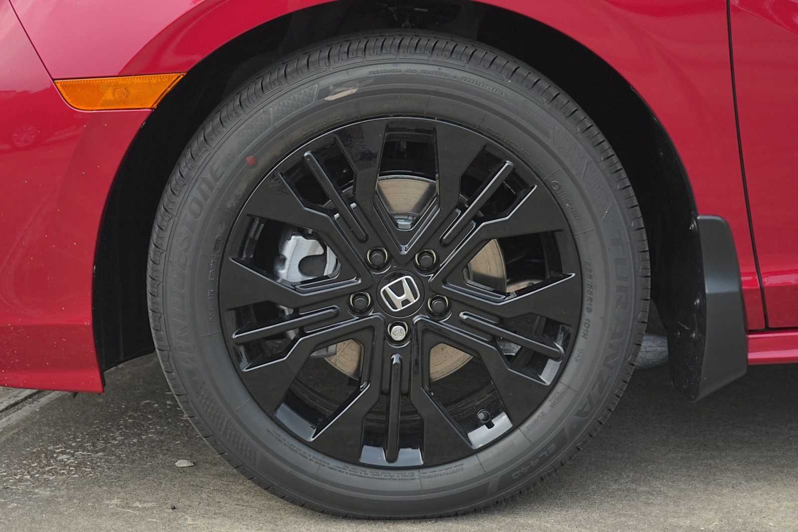 Thumbnail: 2026 Honda Odyssey - 7