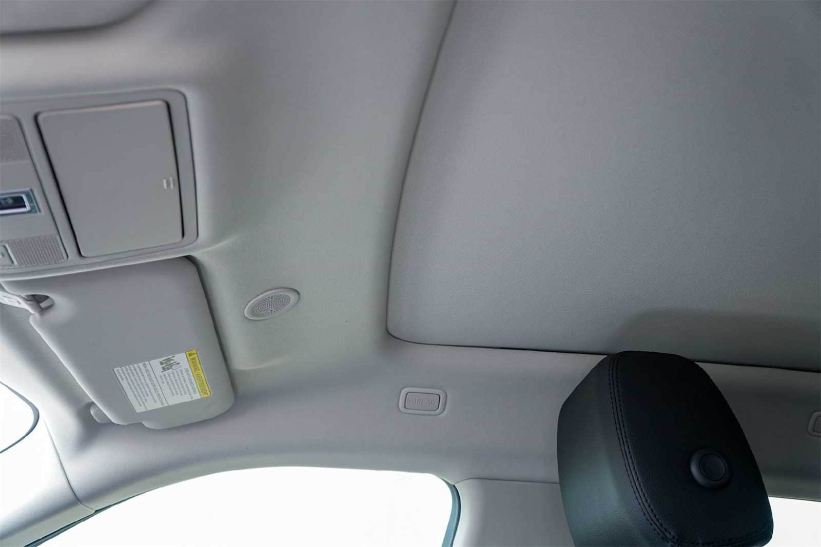 Thumbnail: 2022 Land Rover Range Rover Evoque - 22