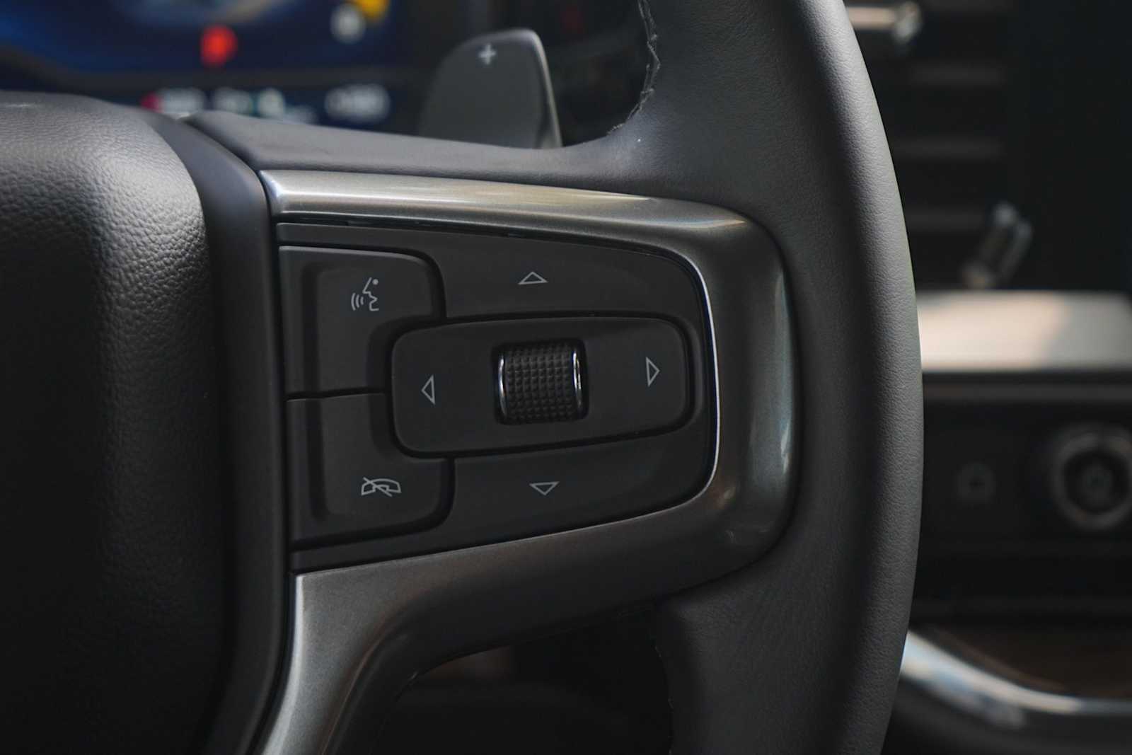 Thumbnail: 2024 Chevrolet Silverado 1500 - 17