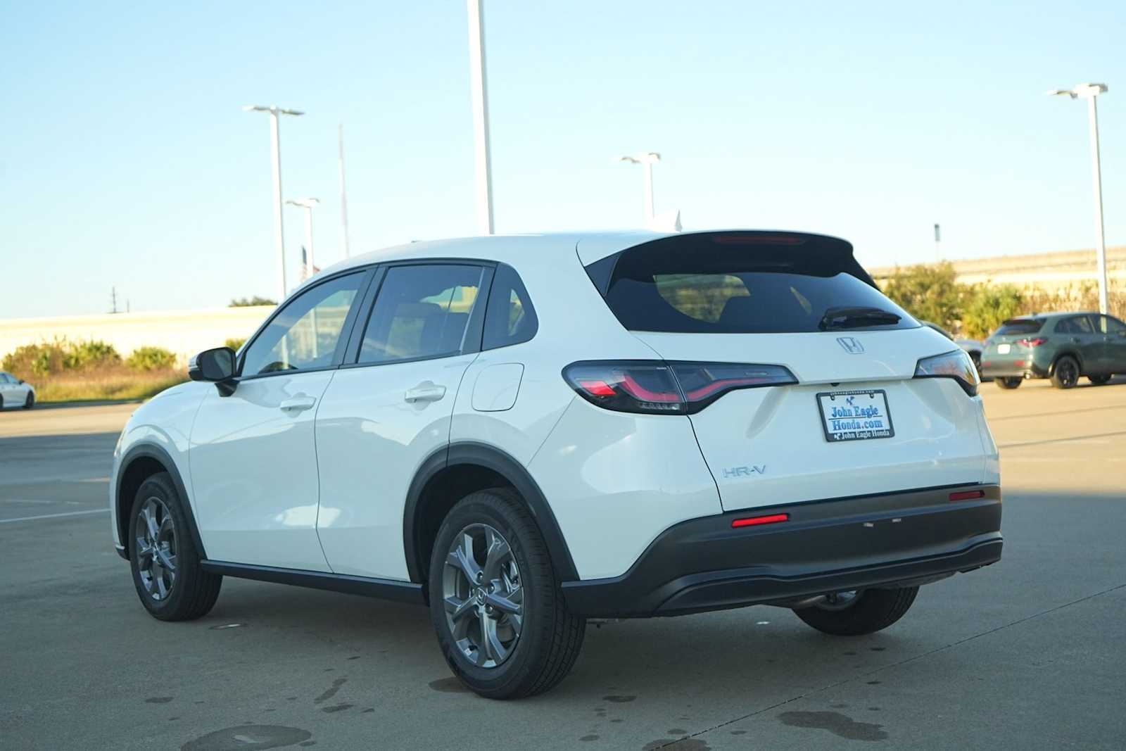 Thumbnail: 2026 Honda HR-V - 4