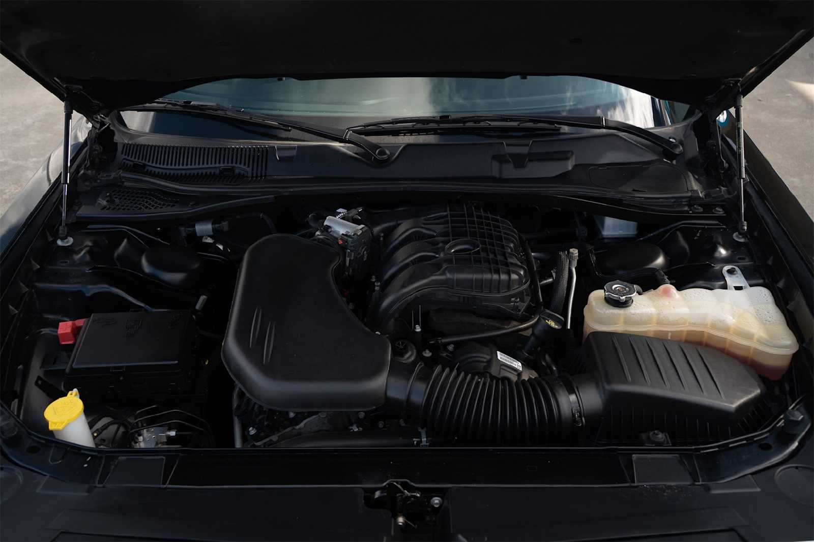 Thumbnail: 2023 Dodge Challenger - 9