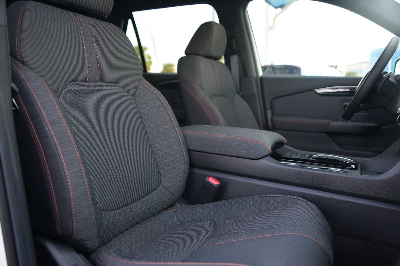 Thumbnail: 2025 Honda Pilot - 14