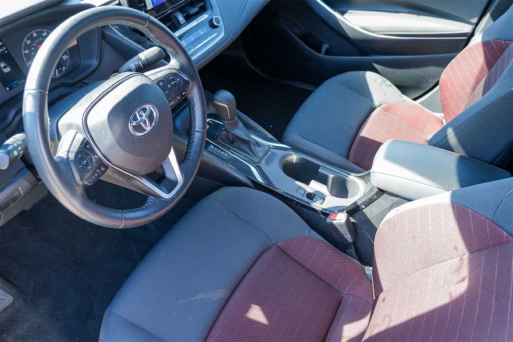 Used 2024 Toyota Corolla SE Sedan