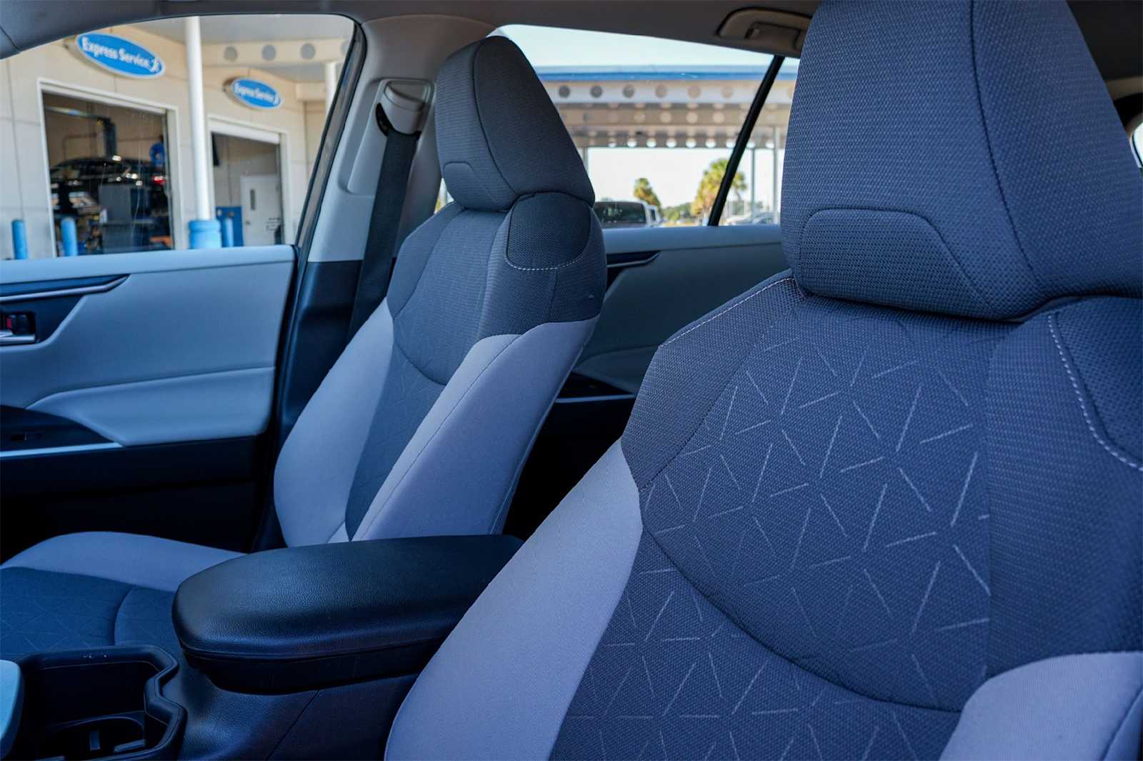 Thumbnail: 2024 Toyota RAV4 - 11