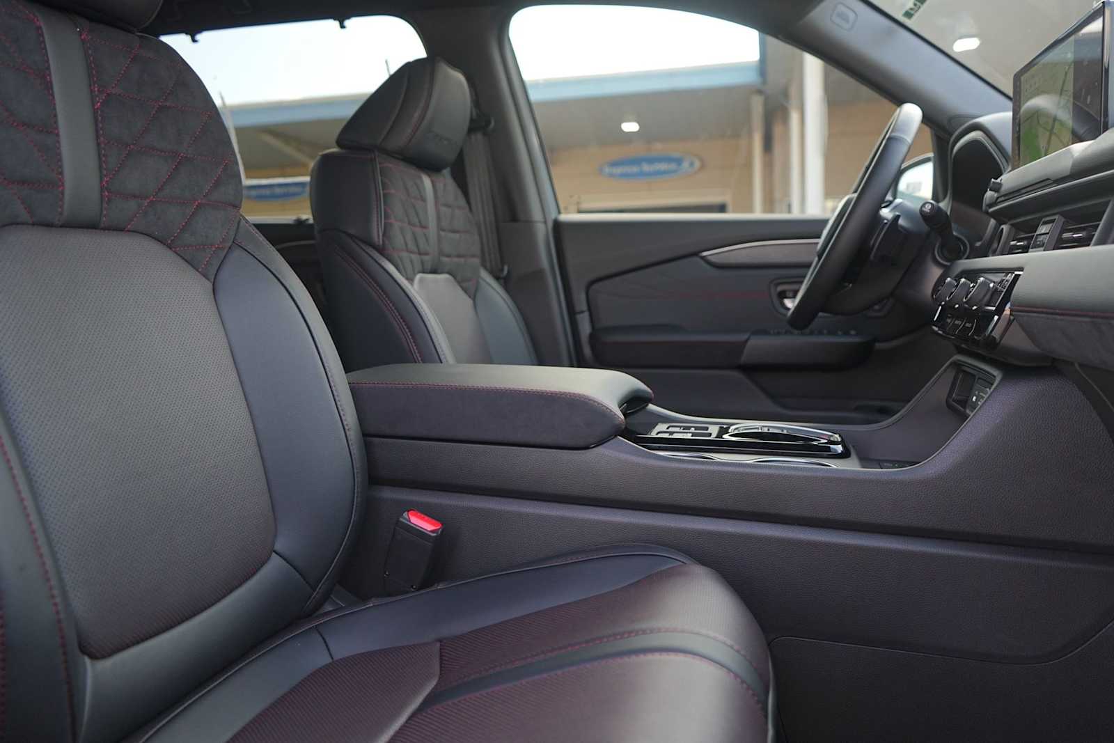 Thumbnail: 2026 Honda Pilot - 14