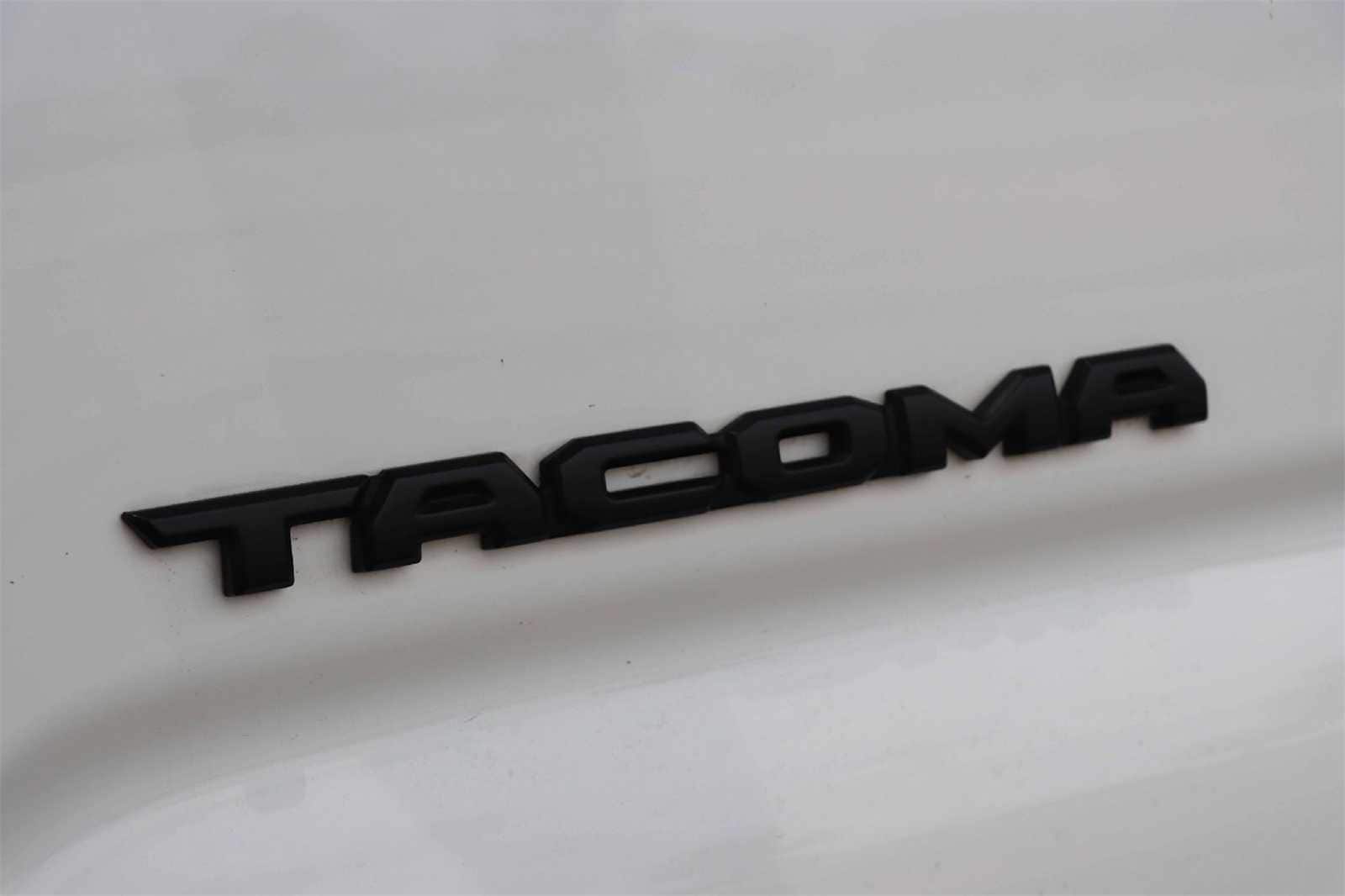 Thumbnail: 2023 Toyota Tacoma - 7