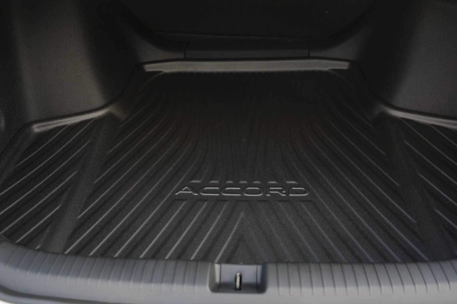 Thumbnail: 2025 Honda Accord - 19