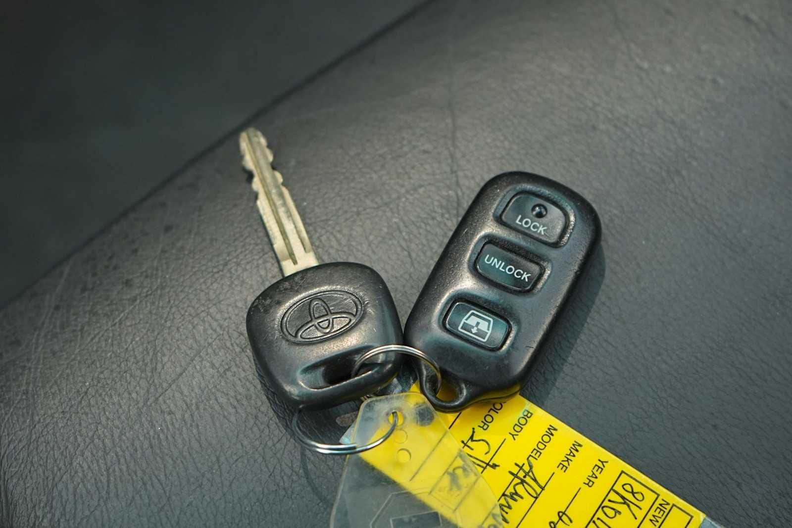 Thumbnail: 2008 Toyota 4Runner - 28