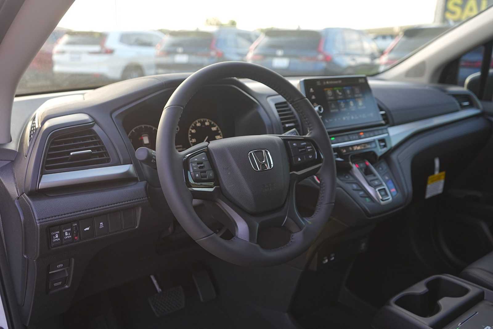 Thumbnail: 2026 Honda Odyssey - 2