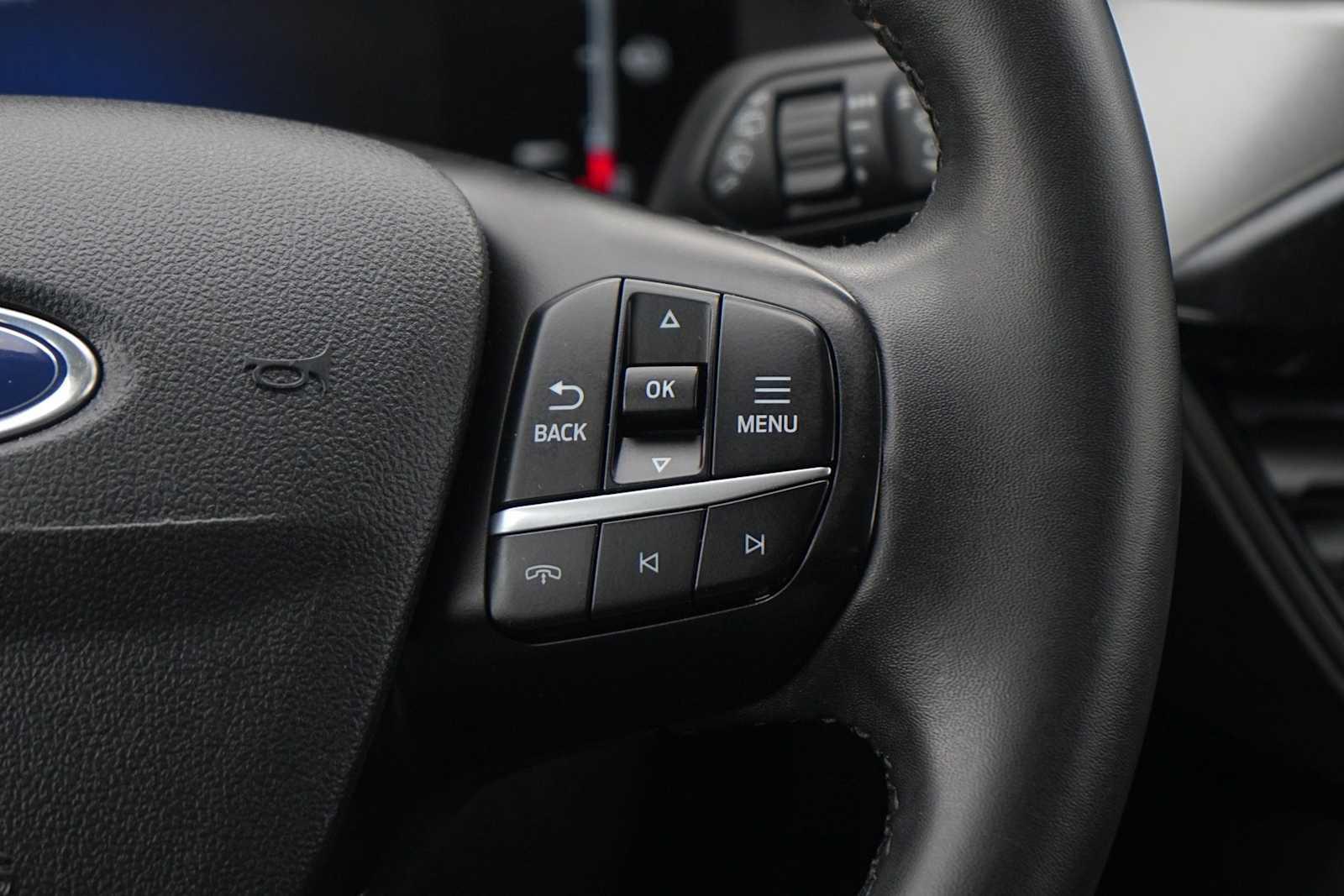 Thumbnail: 2023 Ford Escape - 18