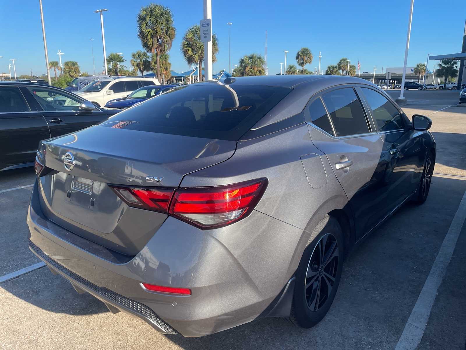 Thumbnail: 2020 Nissan Sentra - 3