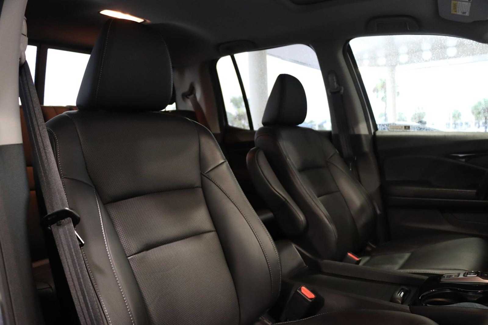 2020 Honda Ridgeline RTL-E 12