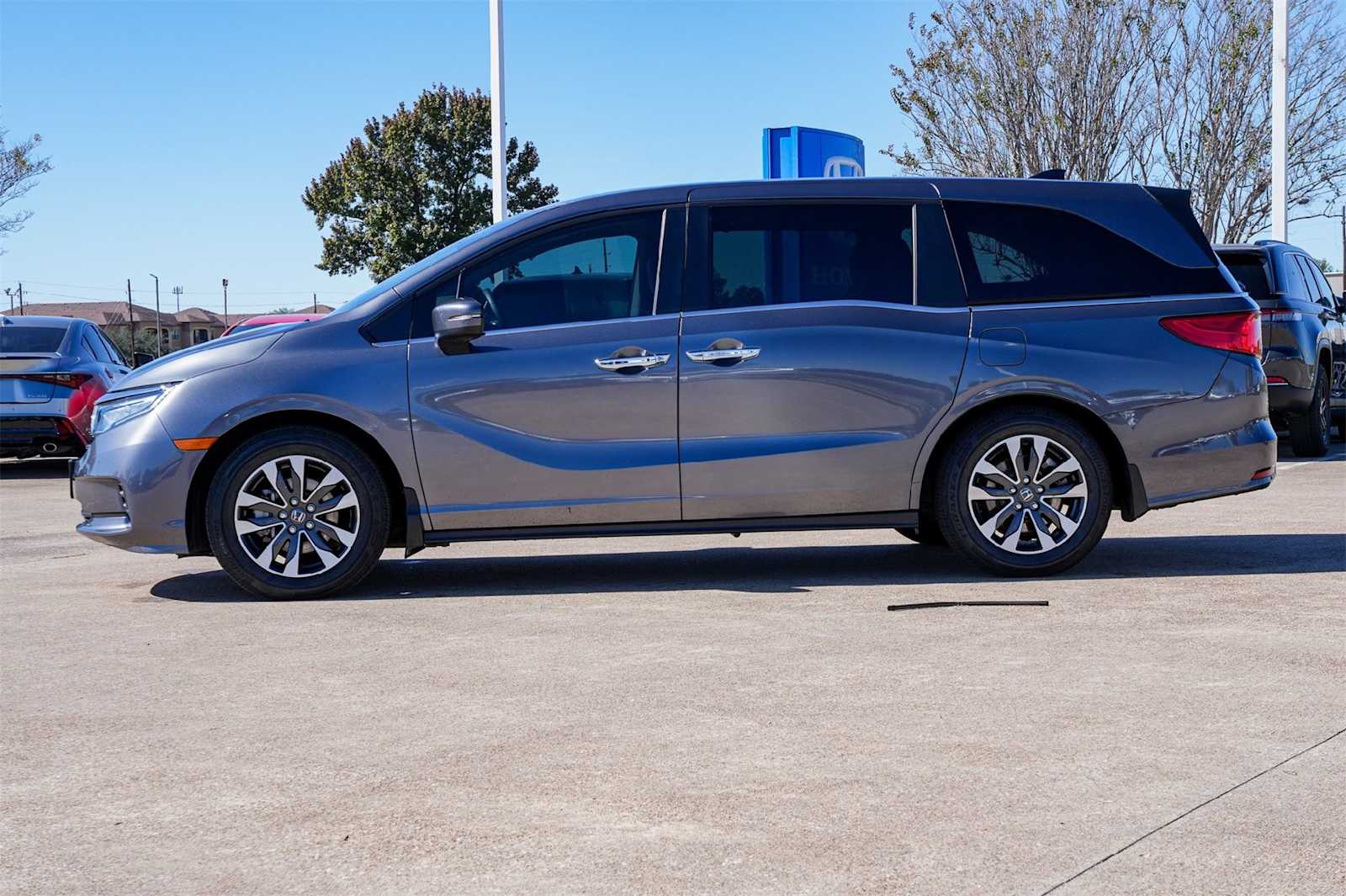 Thumbnail: 2024 Honda Odyssey - 3