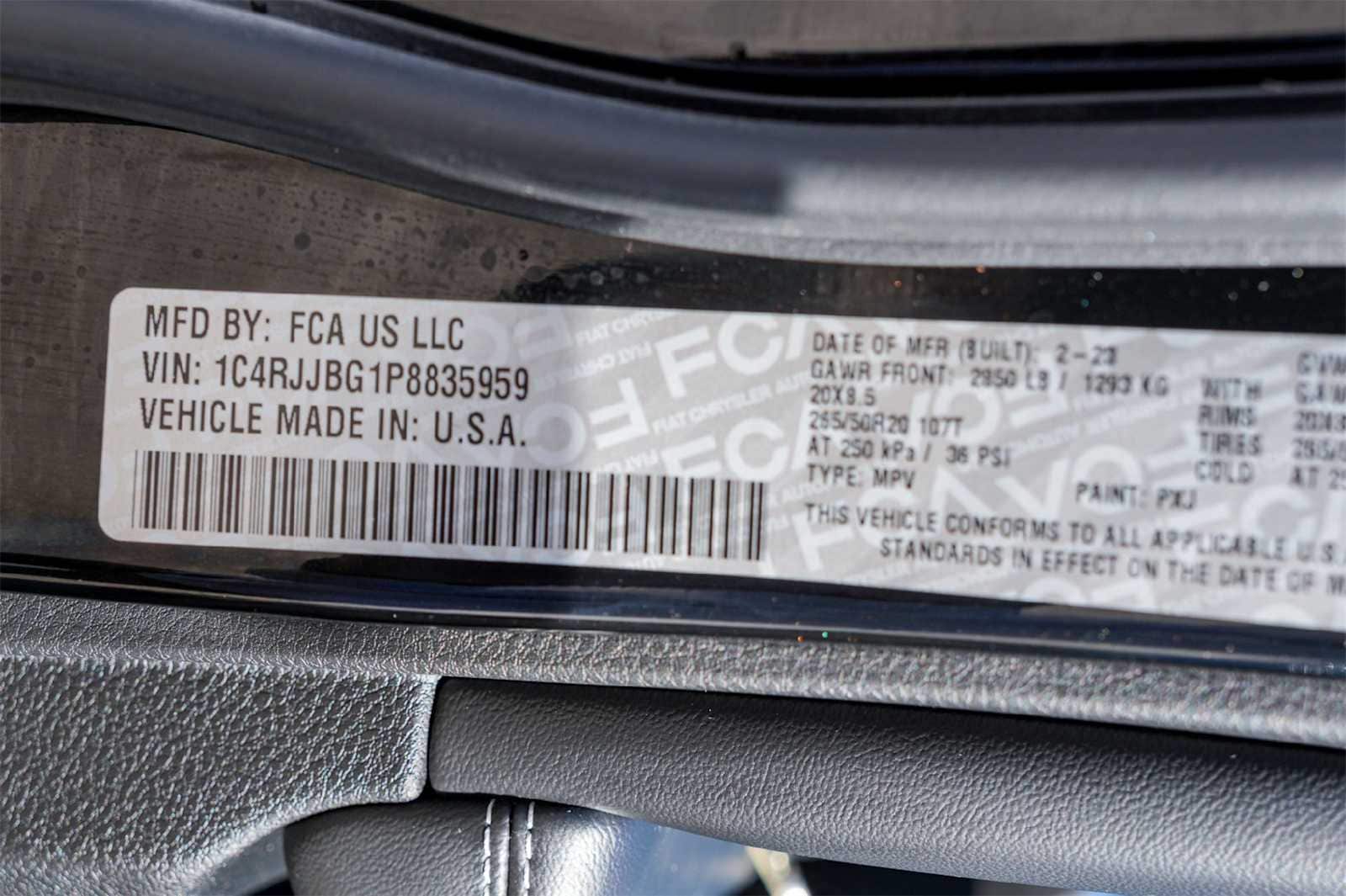 Thumbnail: 2023 Jeep Grand Cherokee - 30