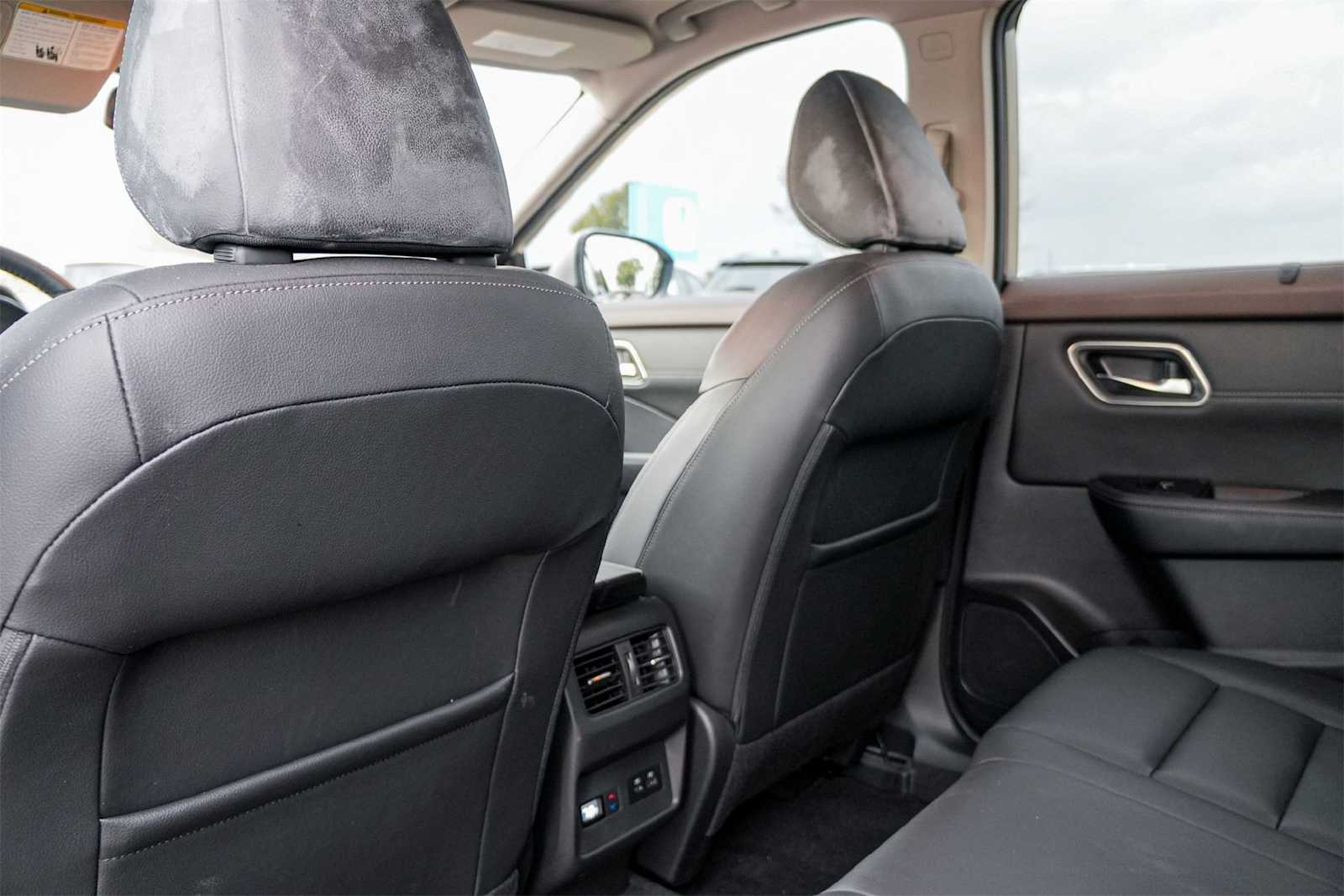 Thumbnail: 2021 Nissan Rogue - 12