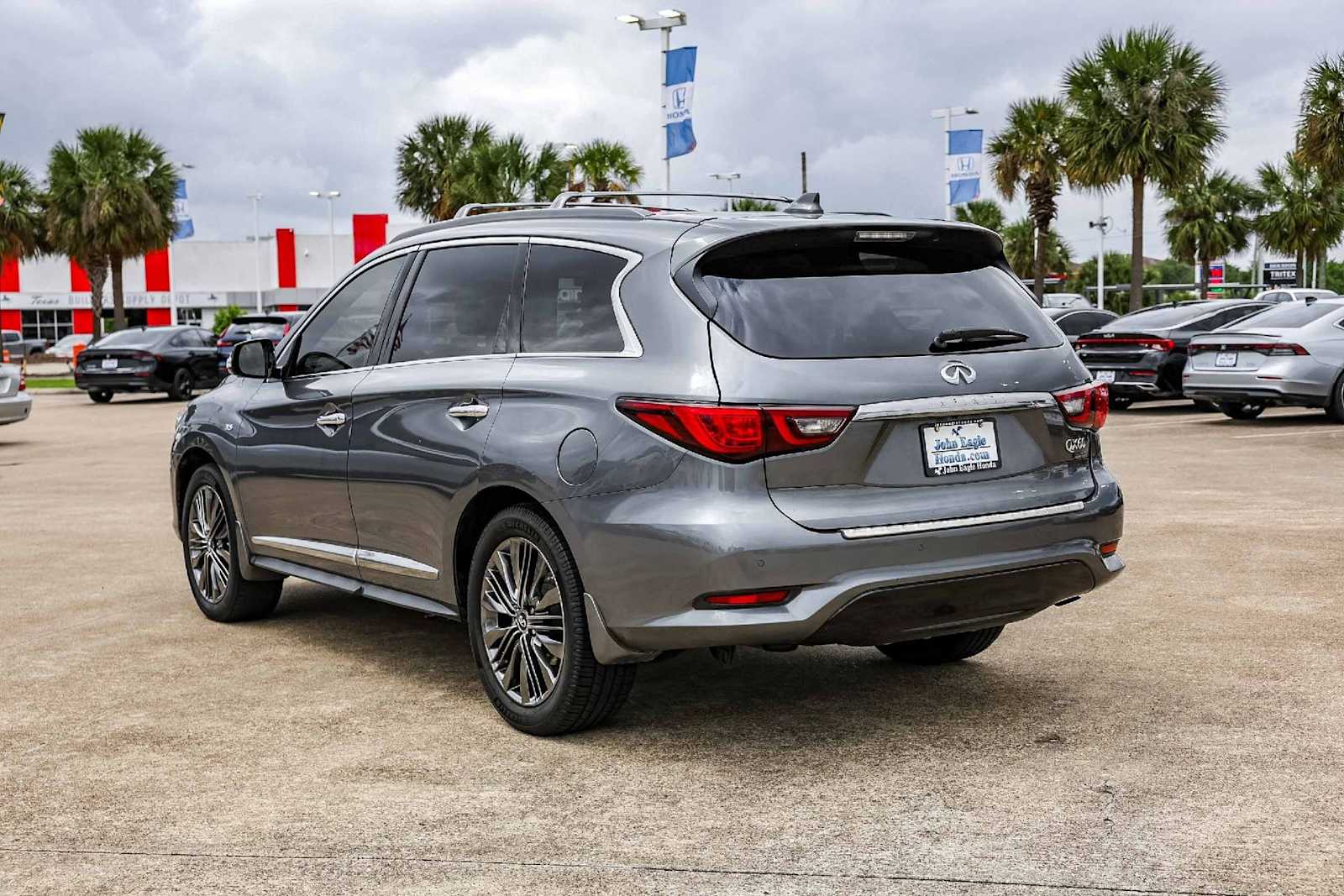 Thumbnail: 2019 INFINITI QX60 - 6
