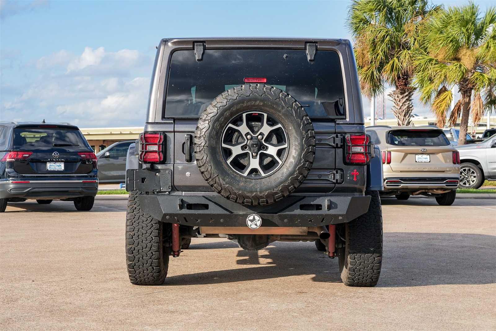 Thumbnail: 2019 Jeep Wrangler - 5