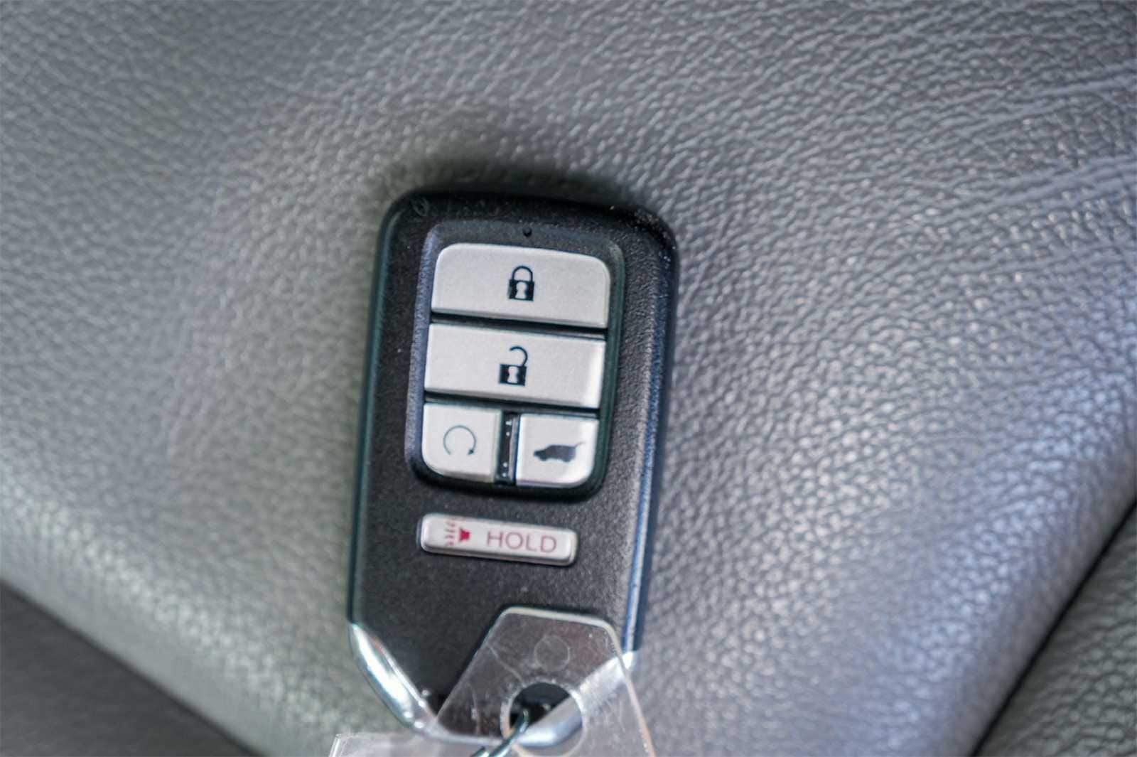 Thumbnail: 2022 Honda Pilot - 20