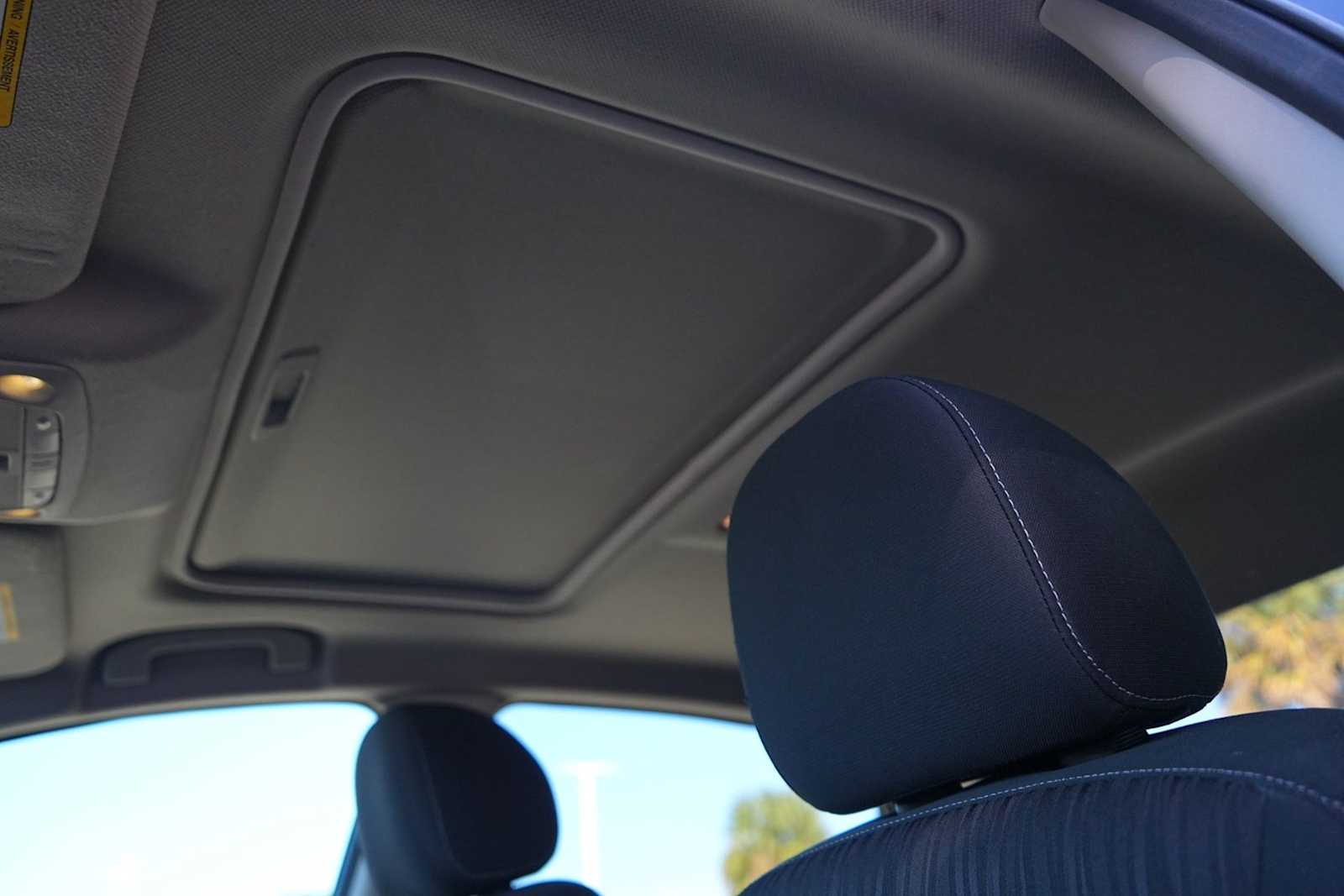 Thumbnail: 2019 Nissan Sentra - 26