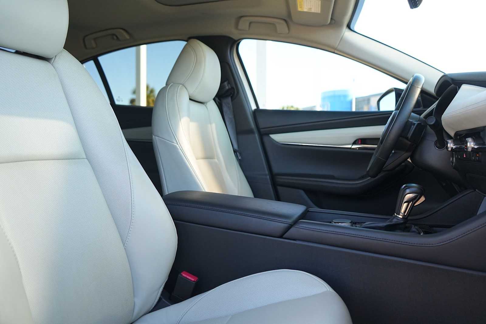 Thumbnail: 2024 Mazda Mazda3 - 15