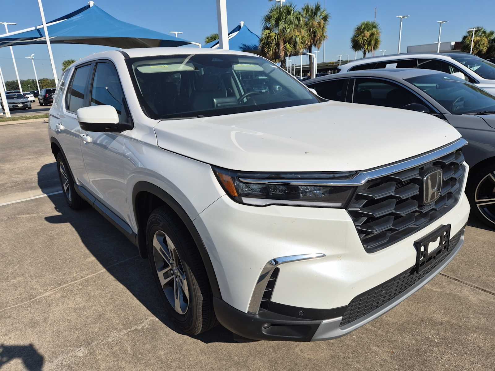 2025 Honda Pilot EX-L photo 4