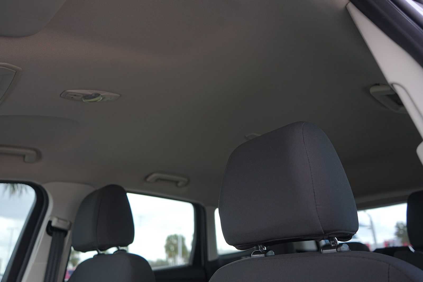 Thumbnail: 2014 Ford Escape - 26