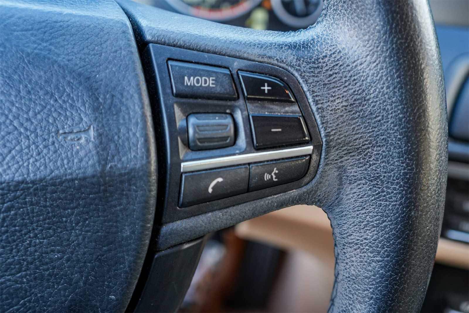 Thumbnail: 2013 BMW 5 Series - 25