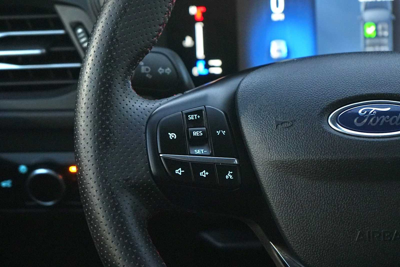 Thumbnail: 2024 Ford Escape - 17