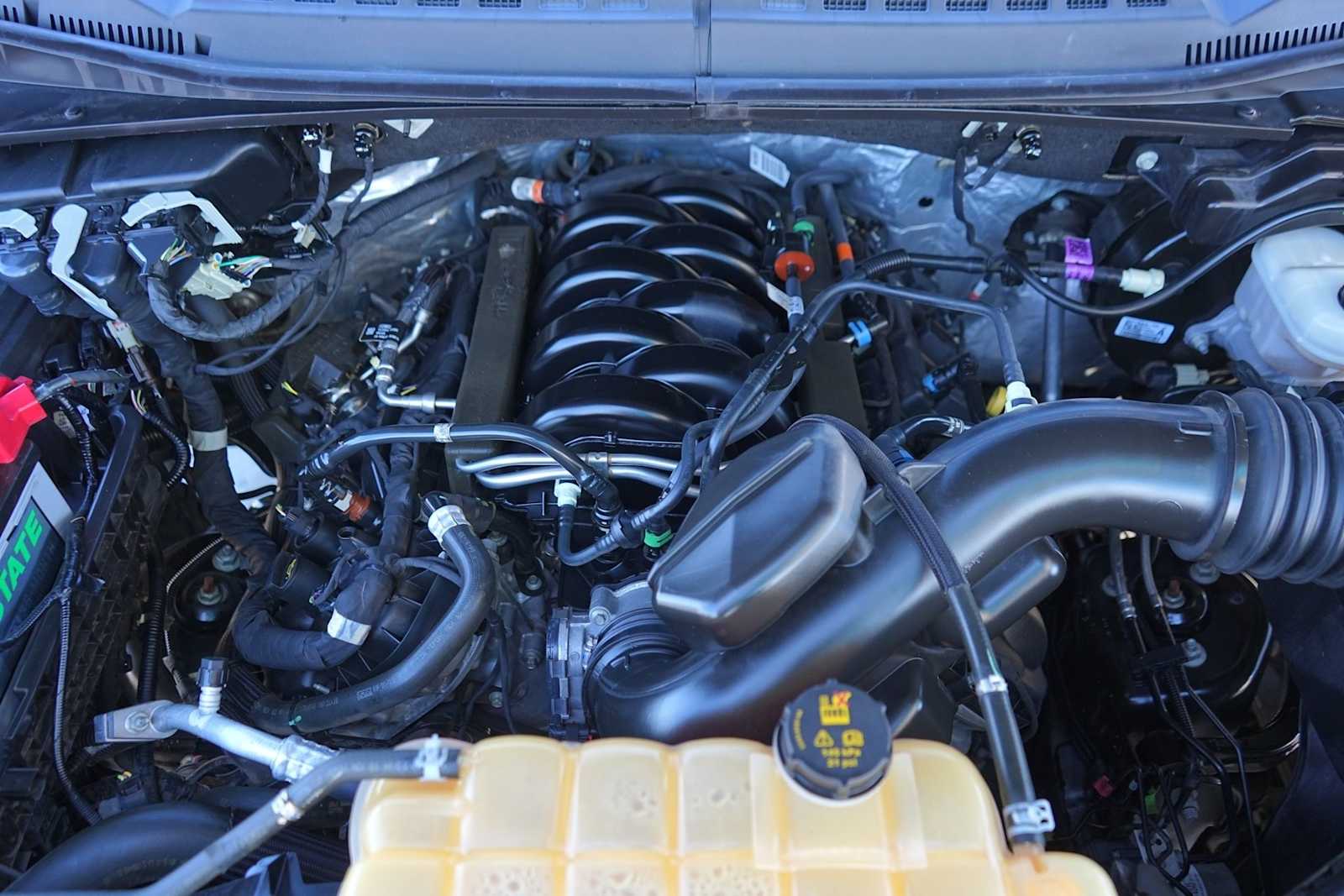 Thumbnail: 2018 Ford F-150 - 9