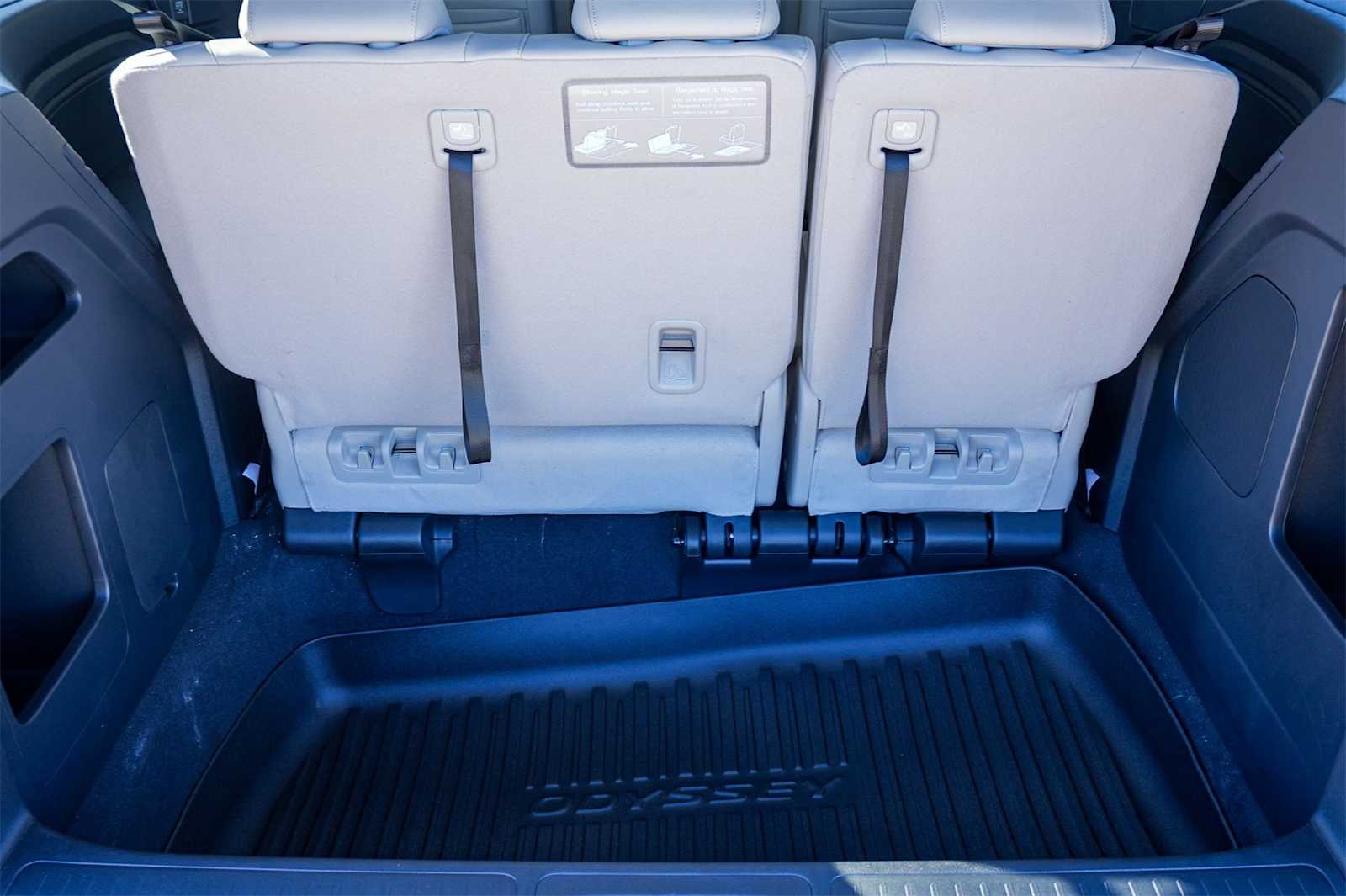 Thumbnail: 2026 Honda Odyssey - 19