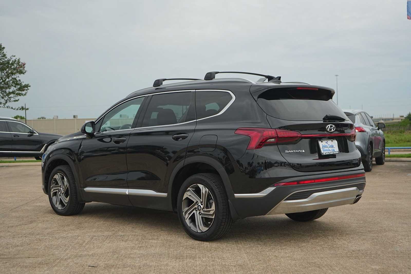 Thumbnail: 2021 Hyundai Santa Fe - 4