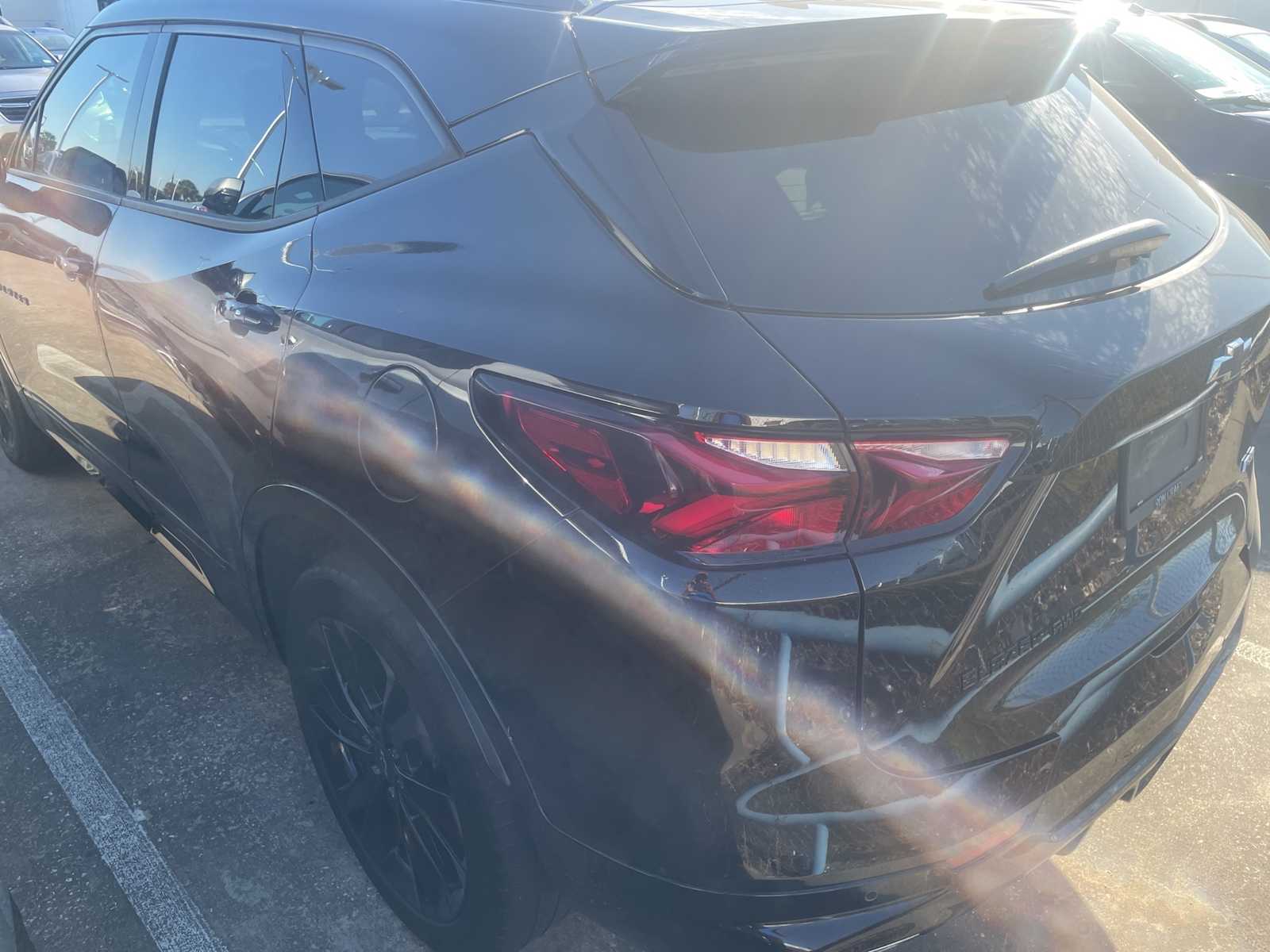 2019 Chevrolet Blazer RS photo 2