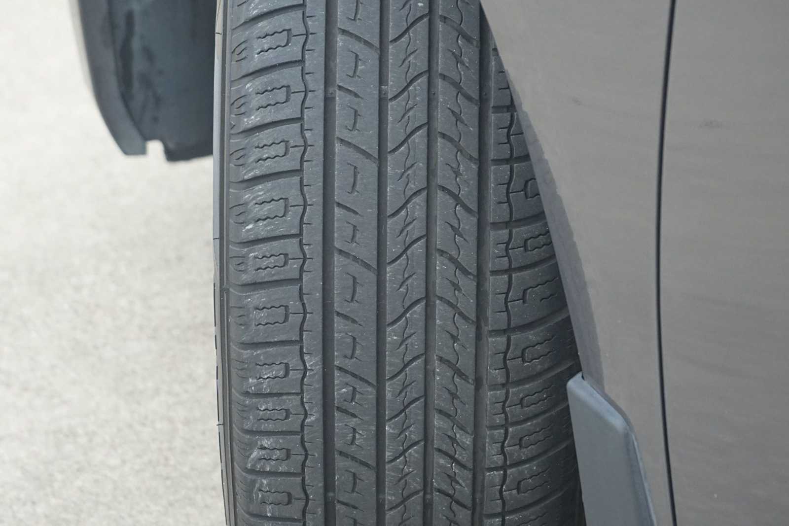 Thumbnail: 2013 Honda Odyssey - 29