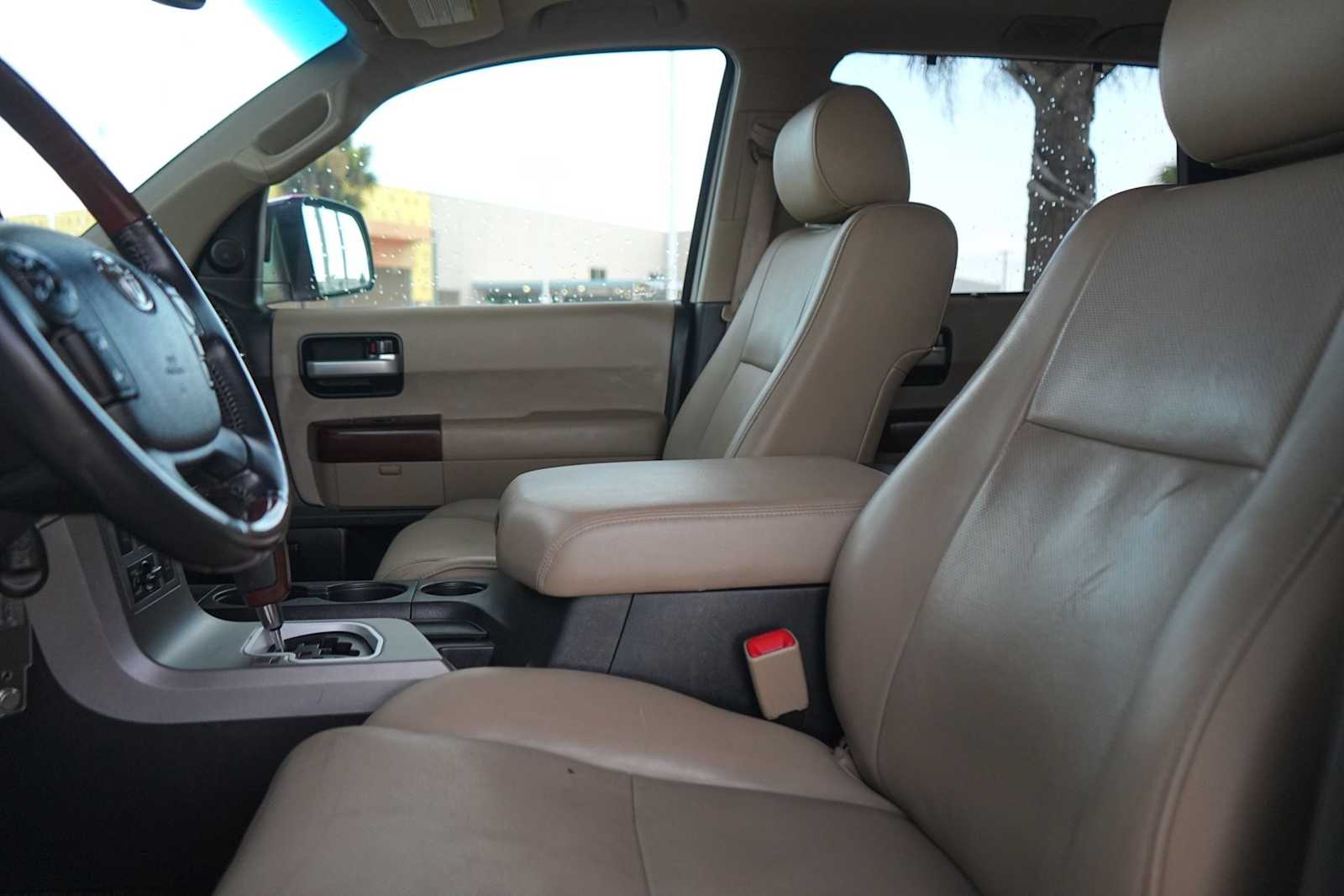 Thumbnail: 2013 Toyota Sequoia - 11