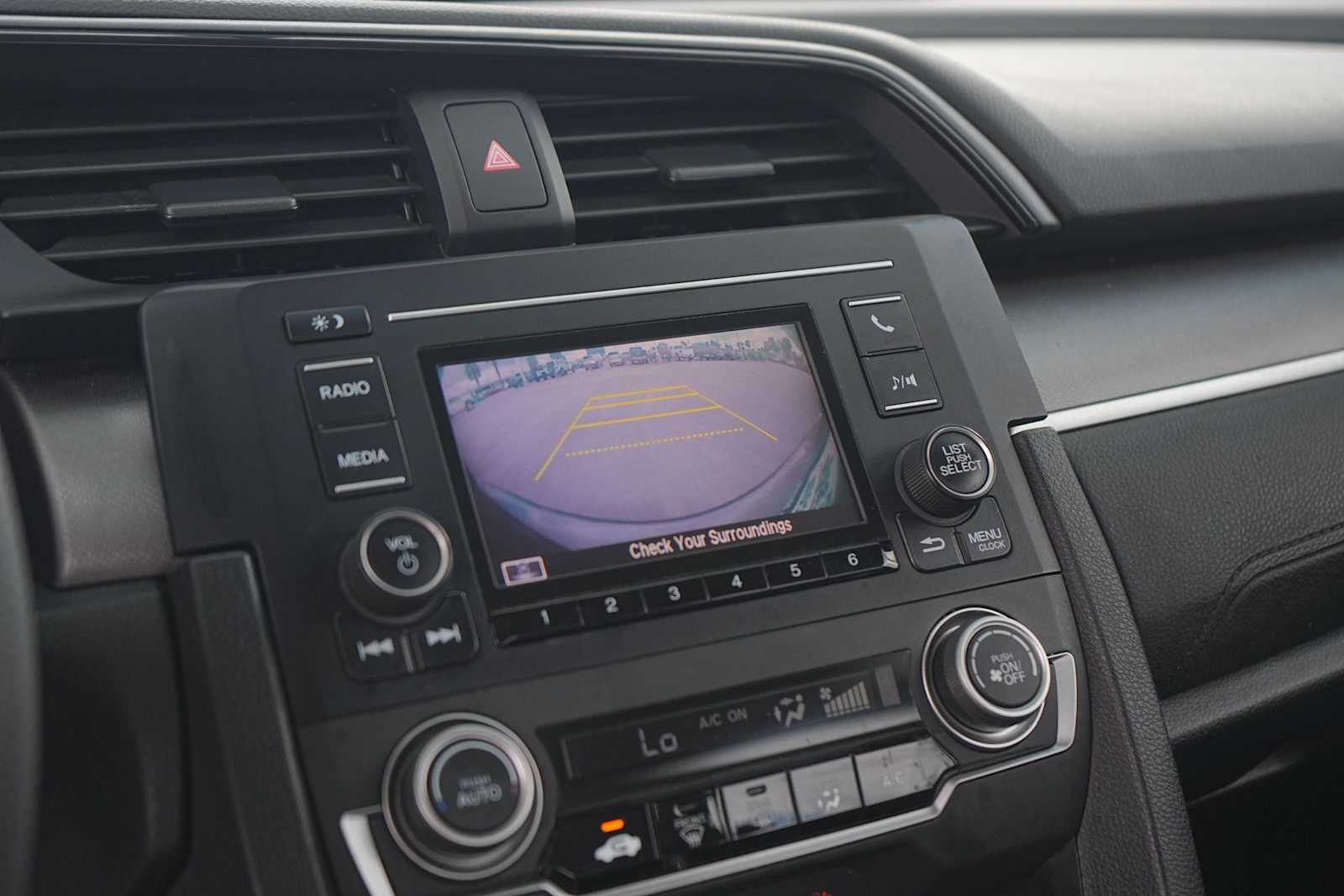 Thumbnail: 2016 Honda Civic - 22