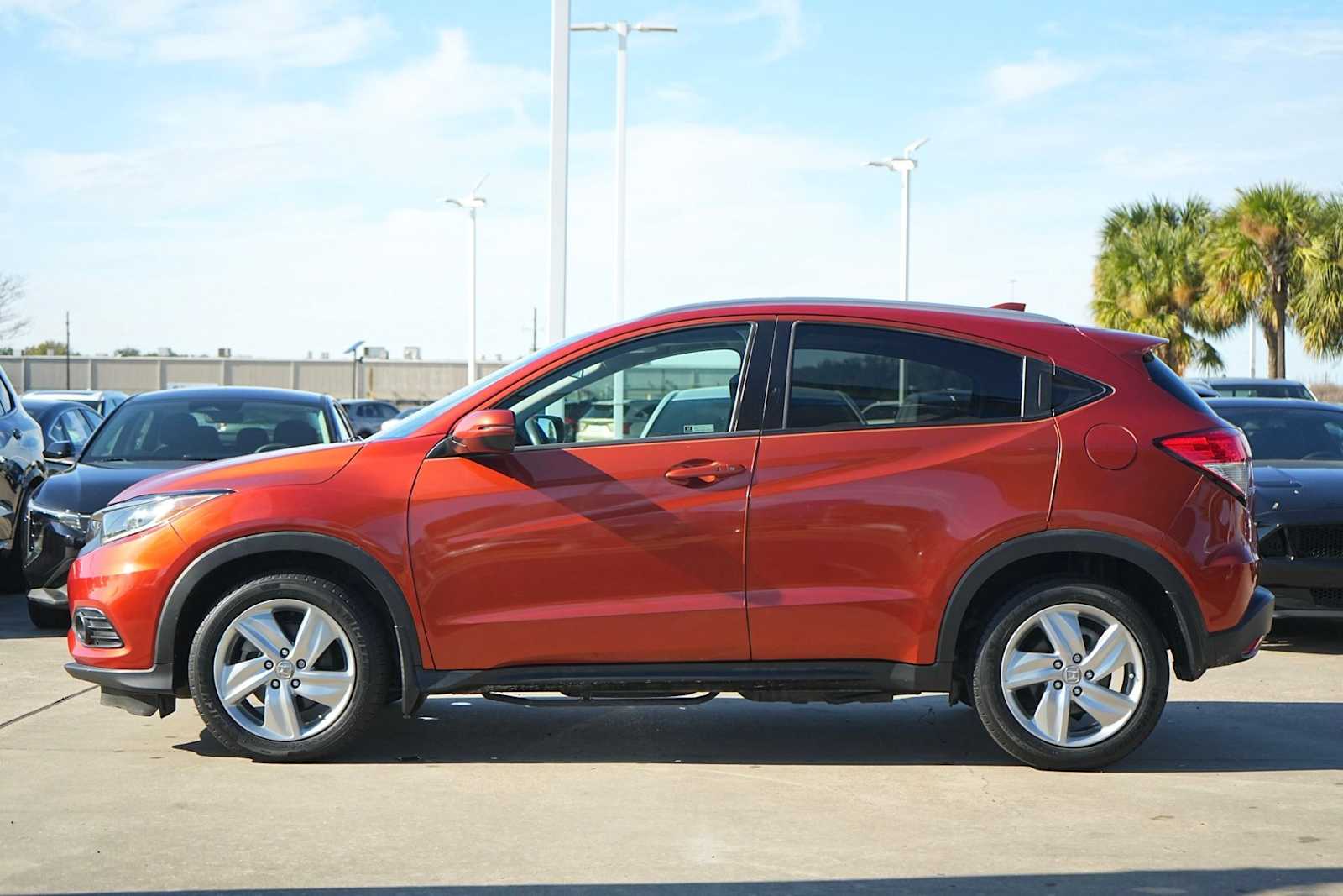 Thumbnail: 2019 Honda HR-V - 3